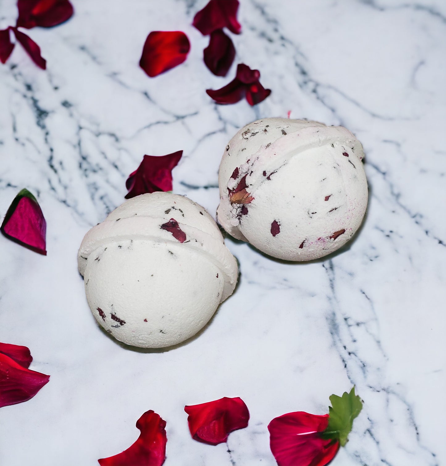 Rose and Lavender bubbly bath bomb